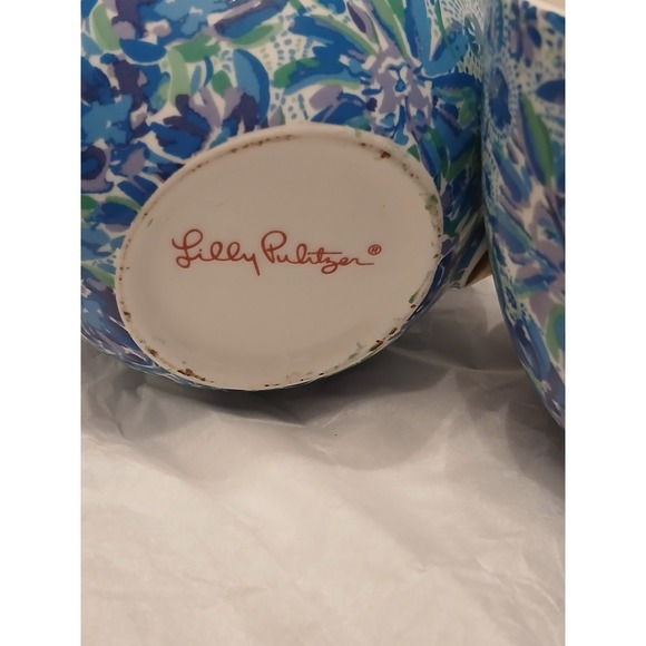 Lilly Pulitzer Set of 2 Ceramic Coffee Tea Mugs Gold Handle Floral Design - Picture 3 of 4